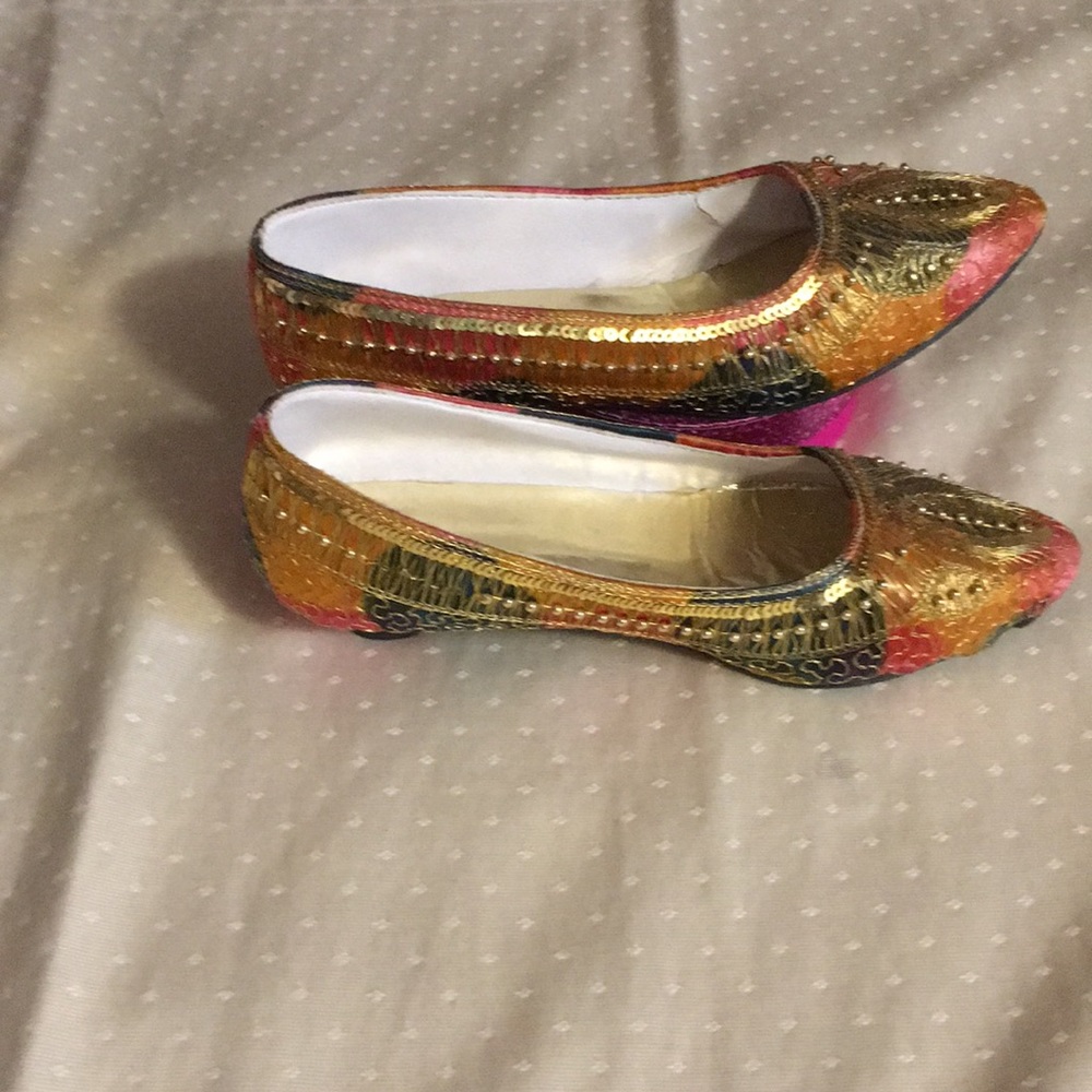Shoes - Picture 2 of 2